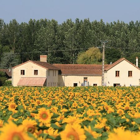 Loire Escapes Hotel Berrie Екстериор снимка