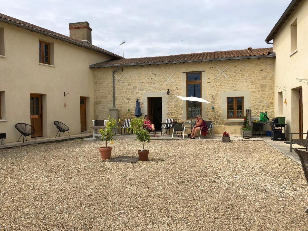 Loire Escapes Hotel Berrie Екстериор снимка