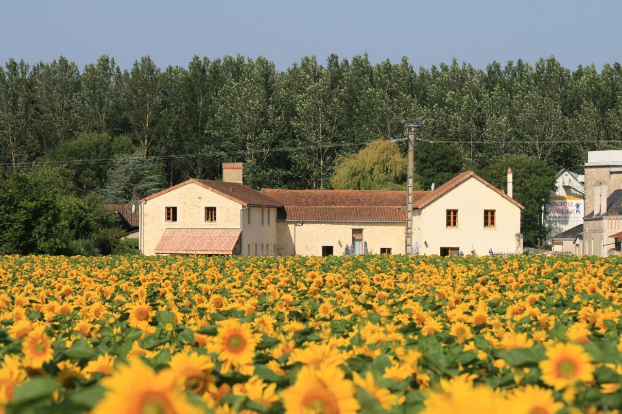 Loire Escapes Hotel Berrie Екстериор снимка