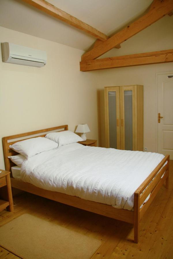 Loire Escapes Hotel Berrie Екстериор снимка